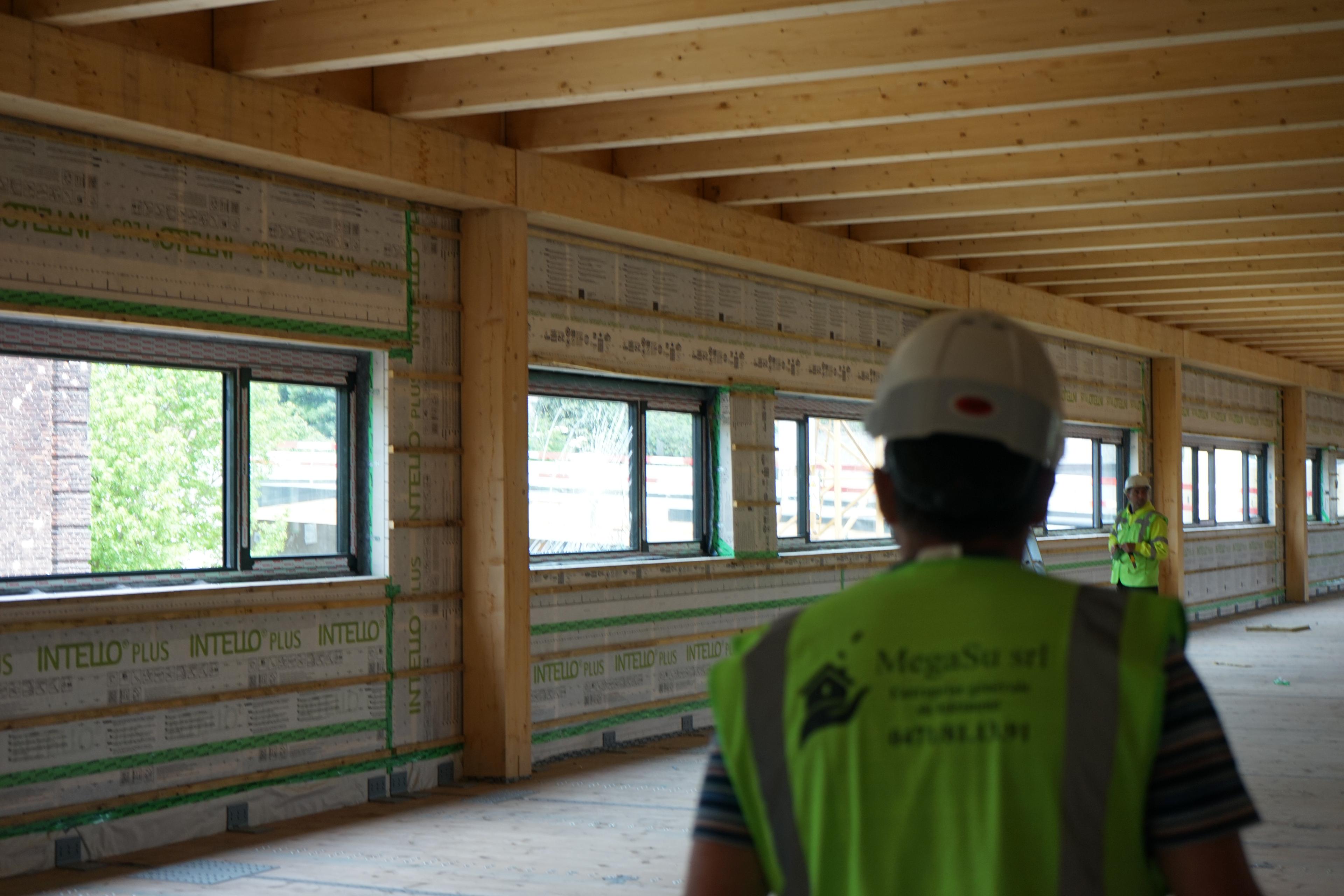 Photo du chantier — ossature bois pour collège de médecine en Belgique 4