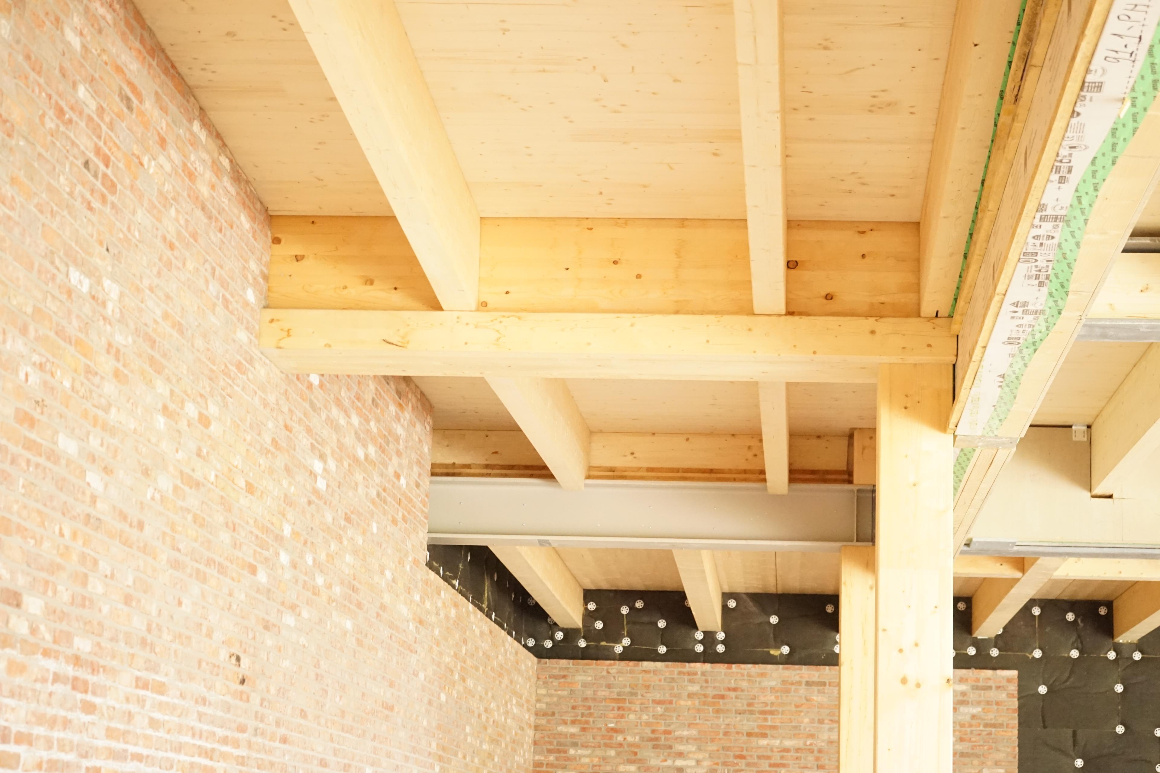 Photo du chantier — ossature bois pour collège de médecine en Belgique 11